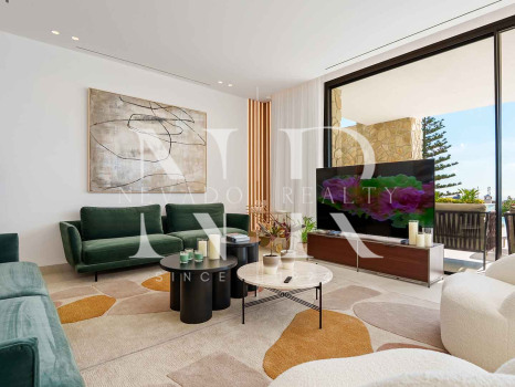 Newly built villa in La Quinta with sea views for sale