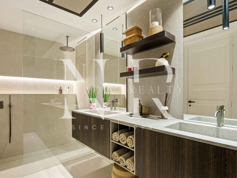 Newly built villa in La Quinta with sea views for sale