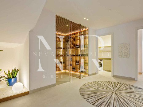 Newly built villa in La Quinta with sea views for sale