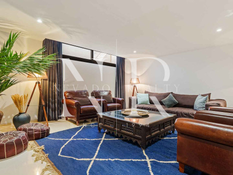 Villa contemporánea con vistas panorámicas en Nueva Andalucía en venta