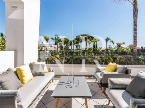 Apartamento en Mirador de Estepona Hills con vistas al mar en venta