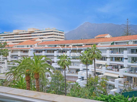 Appartement en bord de mer à vendre à Jardin del Mediterraneo