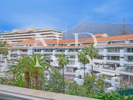 Appartement en bord de mer à vendre à Jardin del Mediterraneo