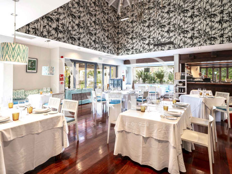 Villa à vendre près du terrain de golf à Estepona