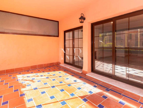 Appartement en bord de mer à Hacienda del Sol, Estepona, à vendre