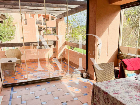 Appartement en bord de mer à Hacienda del Sol, Estepona, à vendre