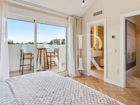 Maison mitoyenne avec vue sur la mer à Altos de Salamanca, Marbella Golden Mile à vendre