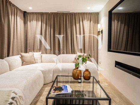 Maison mitoyenne avec vue sur la mer à Altos de Salamanca, Marbella Golden Mile à vendre