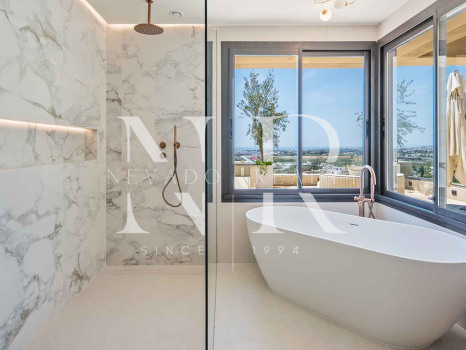 Penthouse avec vue sur la mer à vendre à Nueva Andalucía