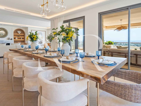 Penthouse avec vue sur la mer à vendre à Nueva Andalucía