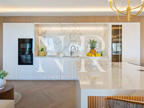 Penthouse avec vue sur la mer à vendre à Nueva Andalucía