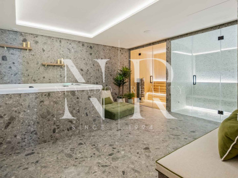 Penthouse avec vue sur la mer à vendre à Nueva Andalucía