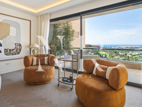 Penthouse avec vue sur la mer à vendre à Nueva Andalucía