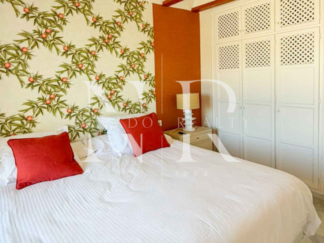 Semi-detached house in the Montepiedra Milla de Oro residential complex, available for long-term rent