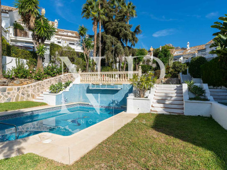 Semi-detached house in the Montepiedra Milla de Oro residential complex, available for long-term rent
