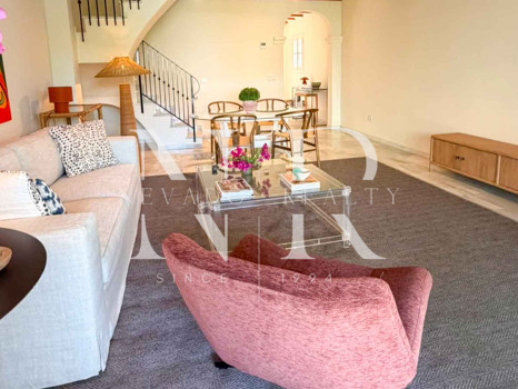 Semi-detached house in the Montepiedra Milla de Oro residential complex, available for long-term rent