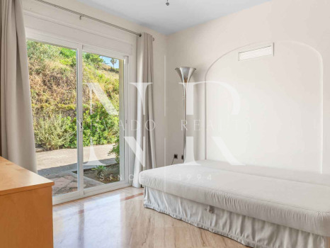 Villa avec vue sur la mer à Puerto Almendro, El Capitán, Benahavís