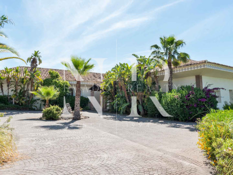 Villa avec vue sur la mer à Puerto Almendro, El Capitán, Benahavís