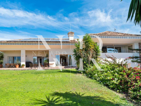 Villa avec vue sur la mer à Puerto Almendro, El Capitán, Benahavís