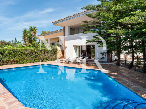 Villa avec vue sur la mer à Puerto Almendro, El Capitán, Benahavís