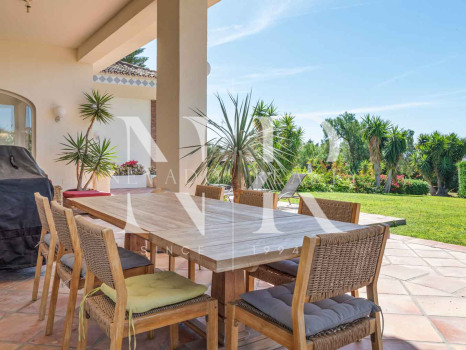 Villa avec vue sur la mer à Puerto Almendro, El Capitán, Benahavís