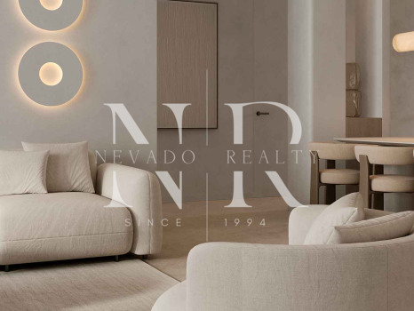 Apartment with sea views in Playas del Duque, Puerto Banús, for sale