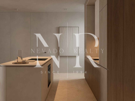 Apartment with sea views in Playas del Duque, Puerto Banús, for sale