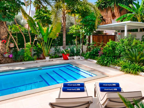 Beach side villa in the Casablanca residential complex for sale