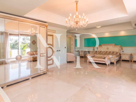 Villa en Urbanización Casablanca junto a la playa en venta