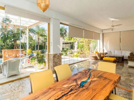 Beach side villa in the Casablanca residential complex for sale