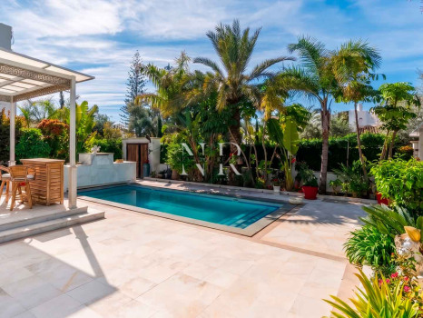 Beach side villa in the Casablanca residential complex for sale