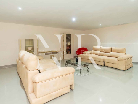 Villa en Urbanización Casablanca junto a la playa en venta