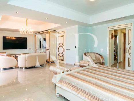 Villa en Urbanización Casablanca junto a la playa en venta