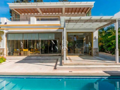 Beach side villa in the Casablanca residential complex for sale