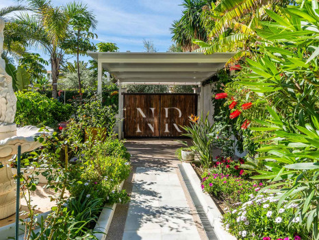Beach side villa in the Casablanca residential complex for sale