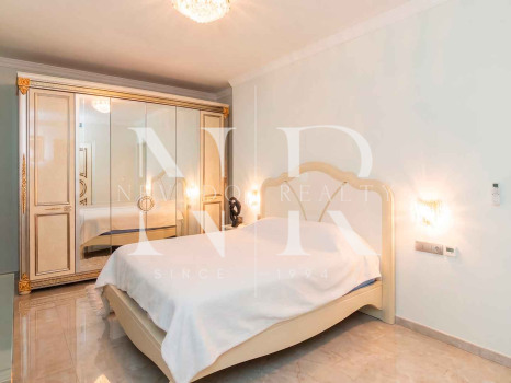Villa en Urbanización Casablanca junto a la playa en venta