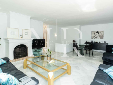 Villa in Marbella Hill Club for sale
