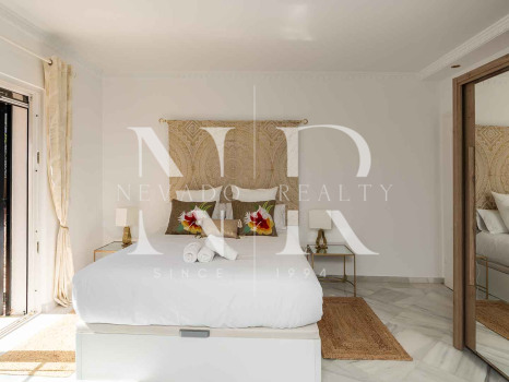 Villa in Marbella Hill Club for sale