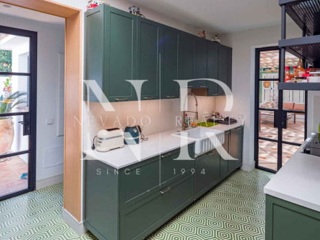 Villa en Aloha, Nueva Andalucía, en venta