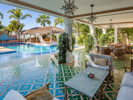 Villa en Aloha, Nueva Andalucía, en venta