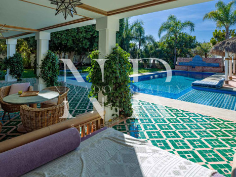 Villa en Aloha, Nueva Andalucía, en venta