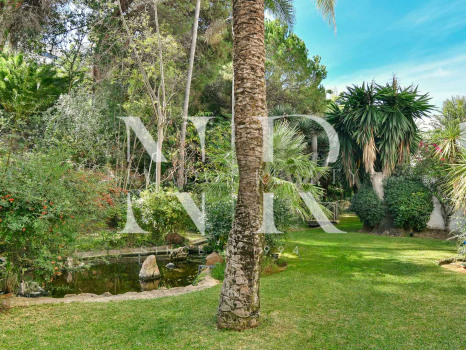 Apartamento en Marbella centro junto a la playa a la venta