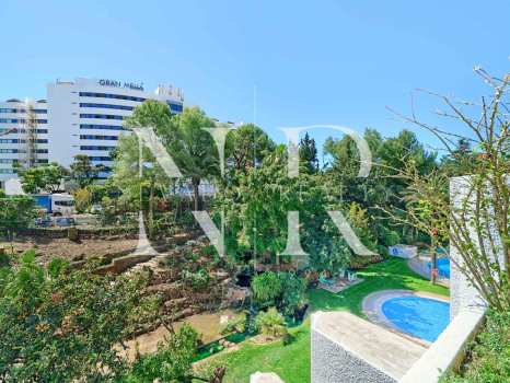 Apartamento en Marbella centro junto a la playa a la venta