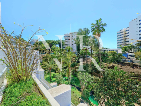 Apartamento en Marbella centro junto a la playa a la venta
