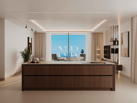 Apartment for sale in San Pedro de Alcántara, beachside