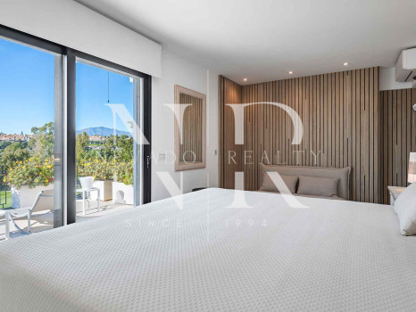 Villa à Guadalmina en première ligne de golf à vendre