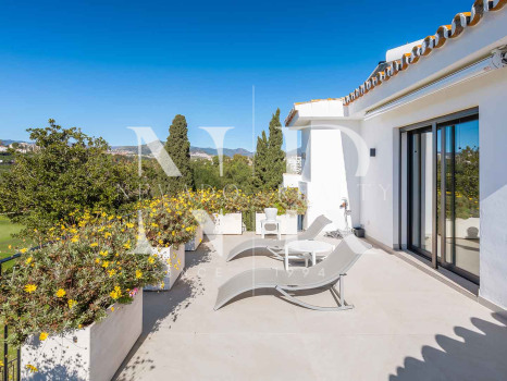 Villa à Guadalmina en première ligne de golf à vendre