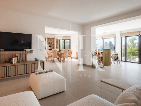Villa à Guadalmina en première ligne de golf à vendre