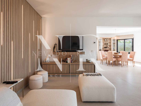 Villa à Guadalmina en première ligne de golf à vendre