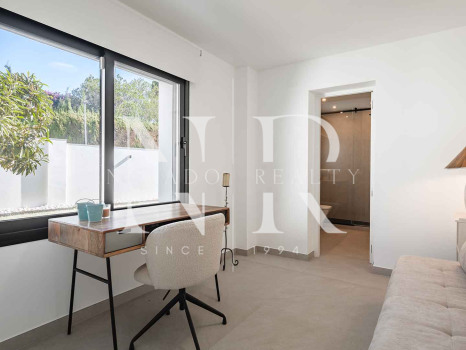 Villa à Guadalmina en première ligne de golf à vendre